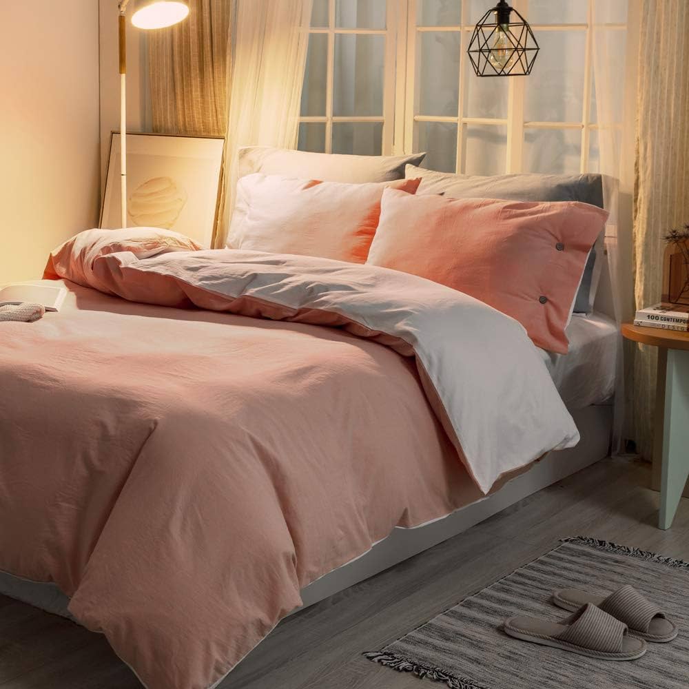 Creating a Sustainable Bedroom: Eco-Friendly Bedding Choices for a Greener Home